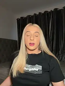 Stripchat Adult Video Chat of Strongqueen