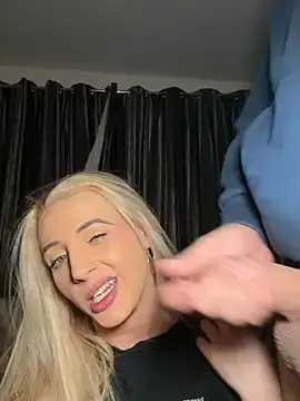 Stripchat Sex Chat of Strongqueen