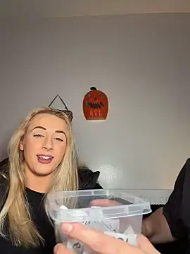 Stripchat Best Webcam of Strongqueen