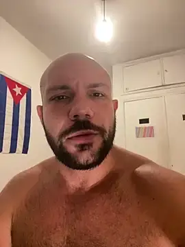 Stripchat Watch Live Sex Cams of iggysp