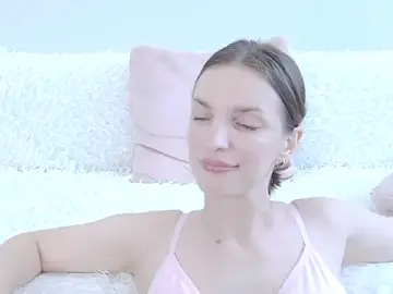 Stripchat Free Porn Cam of Beauty_Alex