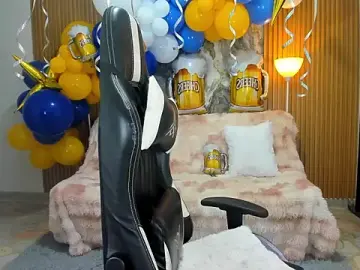 Stripchat Live Sex Cam of Danna_topless