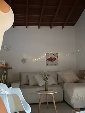 Stripchat Free Live Porn of Emilia_Bakerr