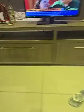 Stripchat Live Sex Cam of Juuhschmitt