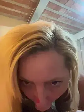 Stripchat Live Sex of Juuhschmitt