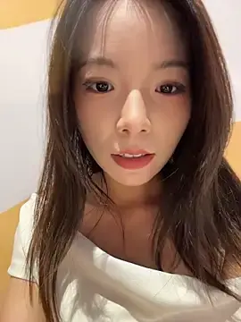 Stripchat Free Porn Cam of susu_kara