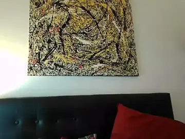 Stripchat Free Porn Cam of luca23millo90