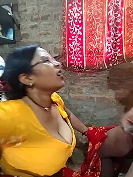 Stripchat Live Sex of Hey_Shiri_Bhabhi