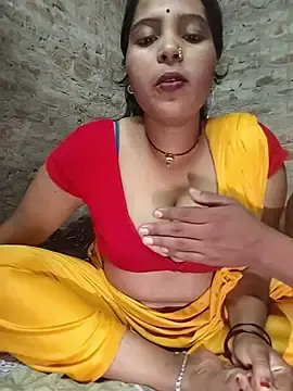 Stripchat Watch Live Sex Cams of Hey_Shiri_Bhabhi