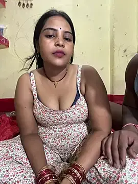 Stripchat Free Porn Cam of Hey_Shiri_Bhabhi