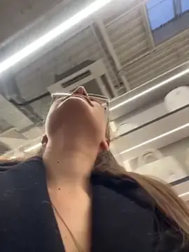 Stripchat Nude Webcam of Holy_Tereza