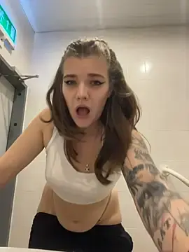 Stripchat Live Sex of Holy_Tereza