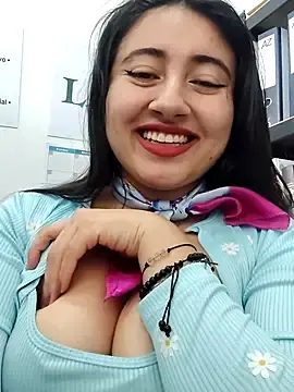 Stripchat Live Sex of _Sarah-Office1