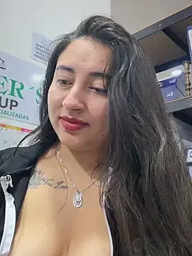 Stripchat Live Sex of _Sarah-Office1