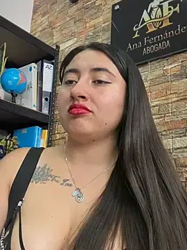 Stripchat Live Sex of _Sarah-Office1