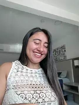 Stripchat Live Sex Cam of _Sarah-Office1