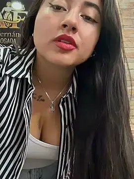 Stripchat Adult Webcam of _Sarah-Office1