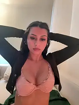 Stripchat Live Porn of sweetAli_