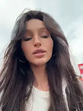 Stripchat Free Live Porn of -missbehaving-