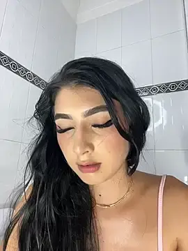 Stripchat Adult Webcam of BadLilAngelXXX