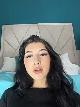 Stripchat Live Sex Cam of BadLilAngelXXX