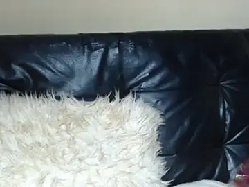 Stripchat Free Live Porn of Bustypillows