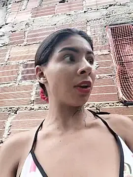 Stripchat Free Live Porn of chaparritahot99