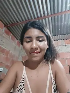 Stripchat Free Live Porn of chaparritahot99