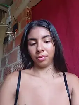 Stripchat Live Sex Cam of chaparritahot99
