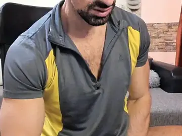Stripchat Sex Chat of HotHunkTrainer