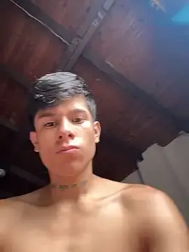 Stripchat Free Porn Cam of Jake_beach_