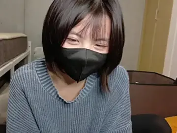 Stripchat Live Sex Cam of yura_yukino