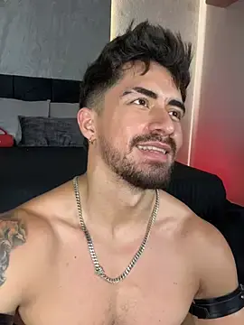 Stripchat Adult Webcam of Brad_Summer