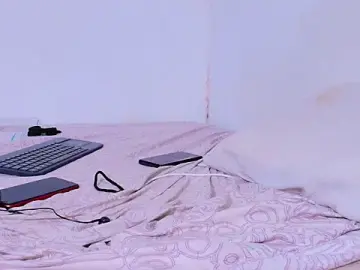 Stripchat Free Porn Cam of KaelMoreau