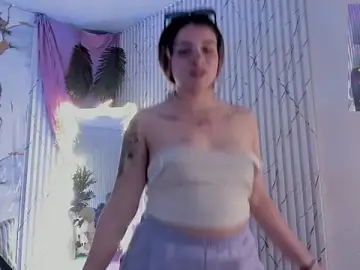 Stripchat Best Webcam of Naomy_tay1