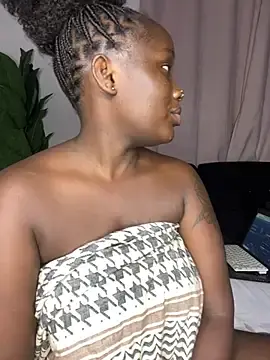 Stripchat Live Porn of PrettyNaughty_