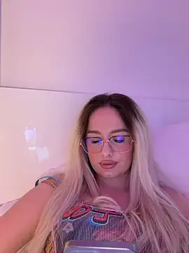 Stripchat Adult Webcam of mollyxxx