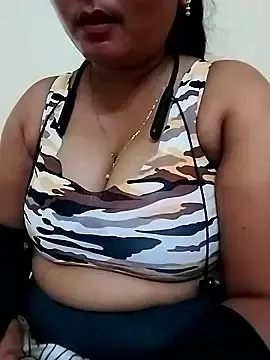 Stripchat Sex Chat of tamil_palkova_couples