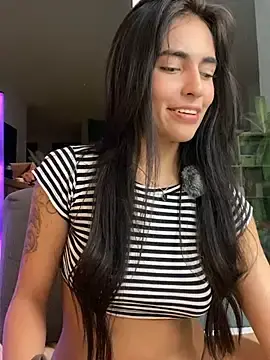 Stripchat Best live sex cam show of DaphneUwu