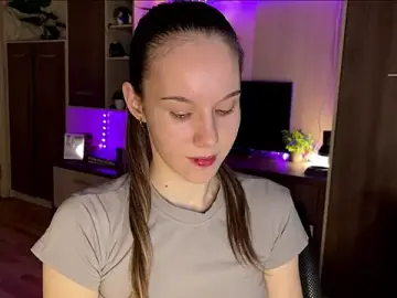 Stripchat Adult Video Chat of Rina_Right