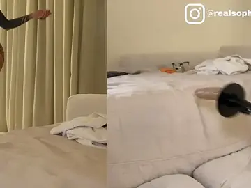 Stripchat Sex Chat of bambixboo