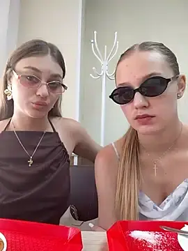 Stripchat Adult Video Chat of findwayout