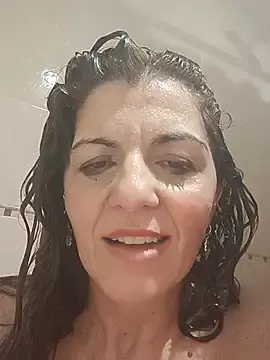 Stripchat Sex Cam of Carolain3_9