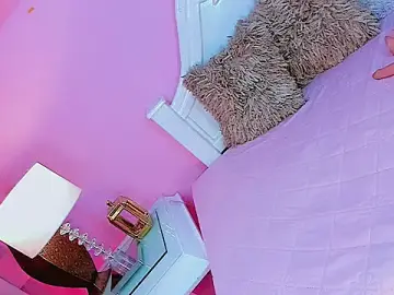 Stripchat Free Porn Cam of Maia_Hotts