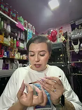 Stripchat Live Sex Cam of TamySweetness