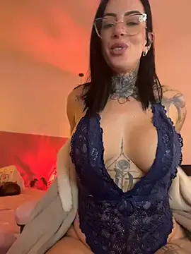 Stripchat Nude Webcam of Anny_Fetish