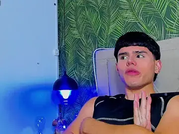 Stripchat Free Porn Cam of Nathaniel_Park