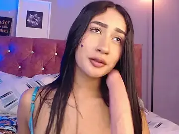 Stripchat Adult Webcams of Nikirouse