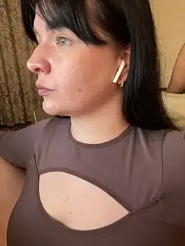 Stripchat Live Sex Cam of Poly_Nick