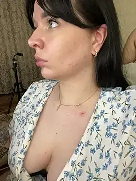 Stripchat Adult Webcam of Poly_Nick